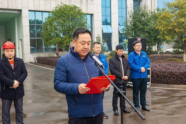 新年開門紅！山河智能5000萬裝備批量發(fā)車