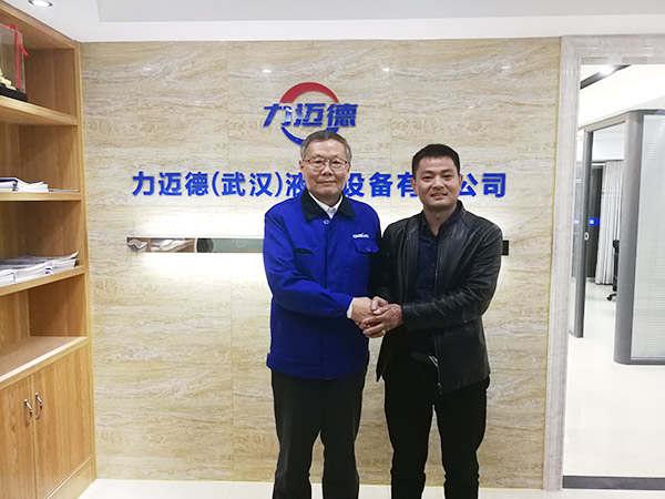 從拒絕到一次購買十臺旋挖鉆機(jī)，他用八年時間認(rèn)識山河智能