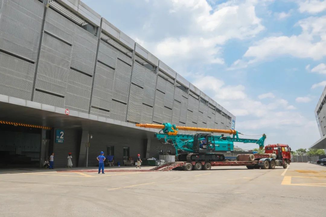 進(jìn)場(chǎng)布展！2021年長(zhǎng)沙國(guó)際工程機(jī)械展倒計(jì)時(shí)，山河智能展區(qū)亮點(diǎn)提前劇透