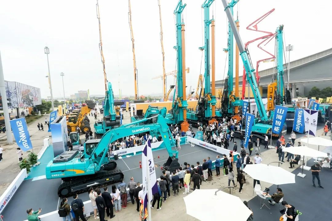 “機甲盛宴”長沙展圓滿收官！山河智能展區(qū)亮點精彩回顧