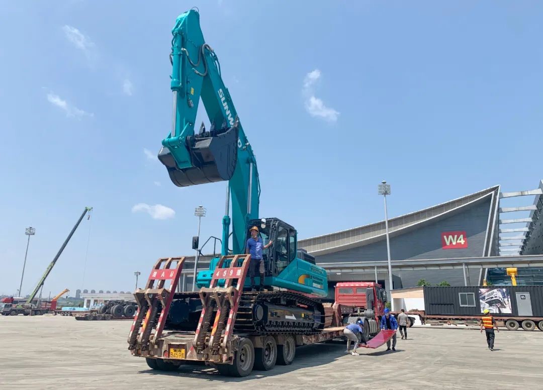 進(jìn)場(chǎng)布展！2021年長(zhǎng)沙國(guó)際工程機(jī)械展倒計(jì)時(shí)，山河智能展區(qū)亮點(diǎn)提前劇透