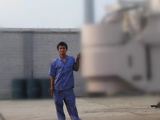 人生浮沉如夢(mèng)，攜手山河勇攀事業(yè)巔峰