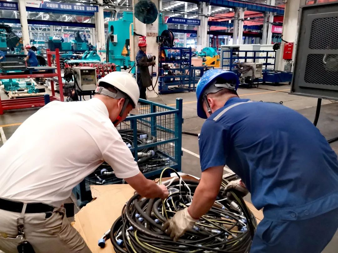 圖集 | 戰(zhàn)高溫！致敬堅(jiān)守一線的他們