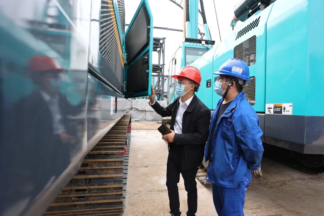 湖南日?qǐng)?bào)：先行先試，開(kāi)拓千億美元新市場(chǎng)！我省首單二手工程機(jī)械設(shè)備出口報(bào)關(guān) 山河智能裝備 昨天