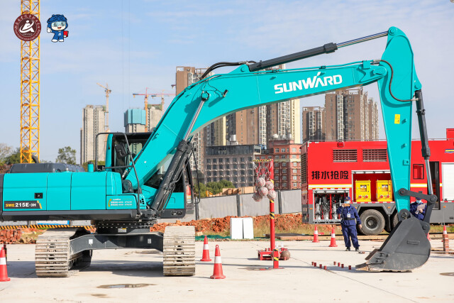 輪胎式挖掘機和履帶式挖掘機，你更看好哪個？