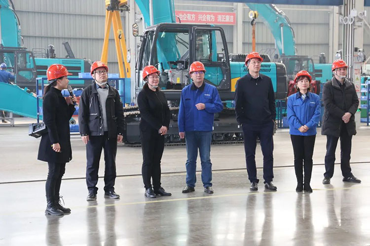 中國(guó)上市公司協(xié)會(huì)黨委委員、副秘書長(zhǎng)劉翠蘭一行調(diào)研山河智能