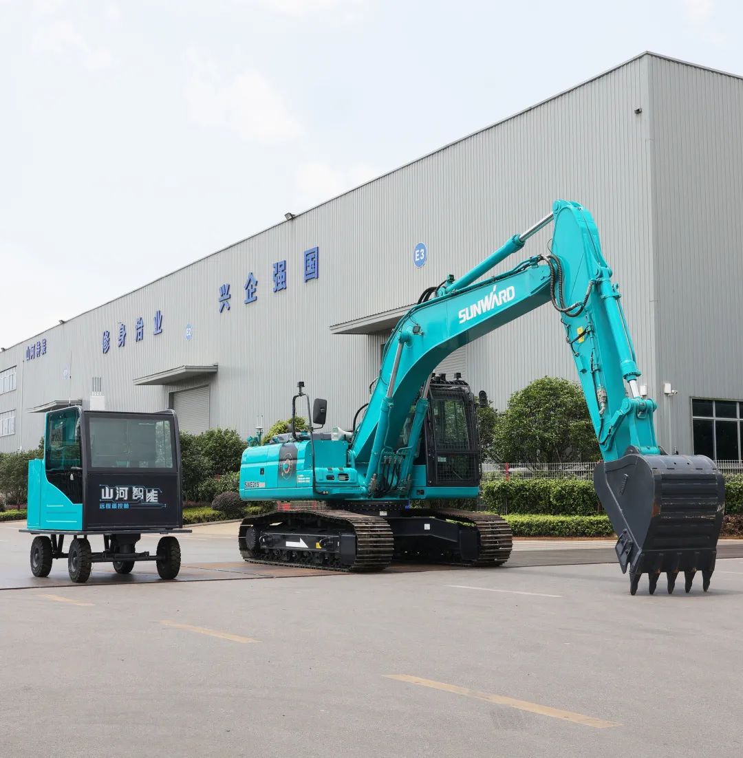 獎(jiǎng)！獎(jiǎng)！獎(jiǎng)！山河智能多個(gè)產(chǎn)品榮登2021年度工程機(jī)械明星產(chǎn)品榜