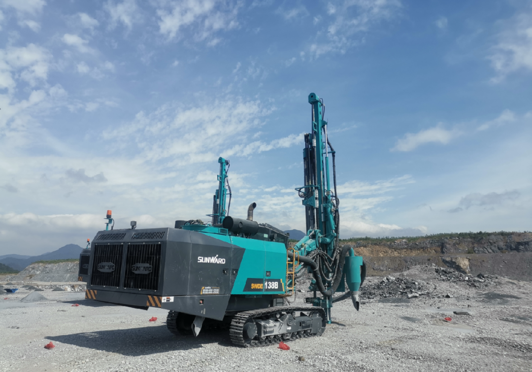 追加訂單！山河智能一體化潛孔鉆機助力海南華潤水泥獲好評