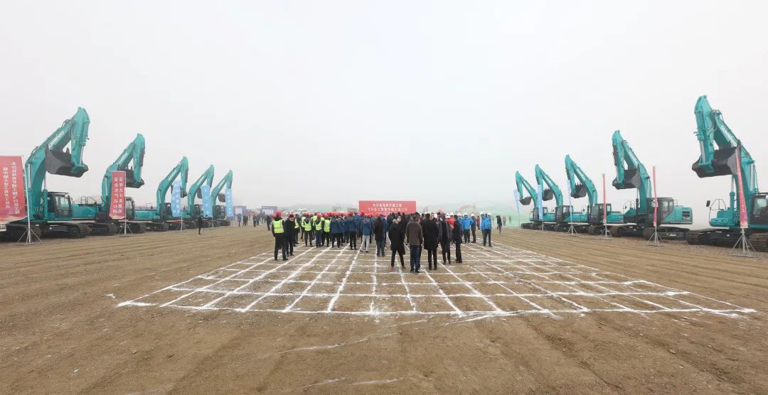 “山河綠”精彩亮相！山河智能裝備全面助力長(zhǎng)沙機(jī)場(chǎng)改擴(kuò)建項(xiàng)目