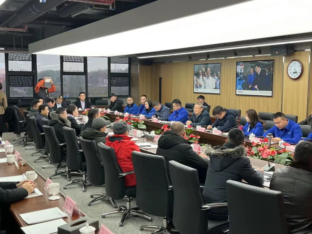 湖南異地商會(huì)聯(lián)合會(huì)組織海外湘商來訪山河智能