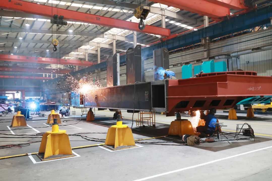 向著沖刺目標全力以赴！山河智能正式開工