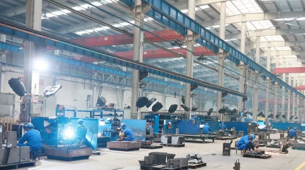 向著沖刺目標全力以赴！山河智能正式開工