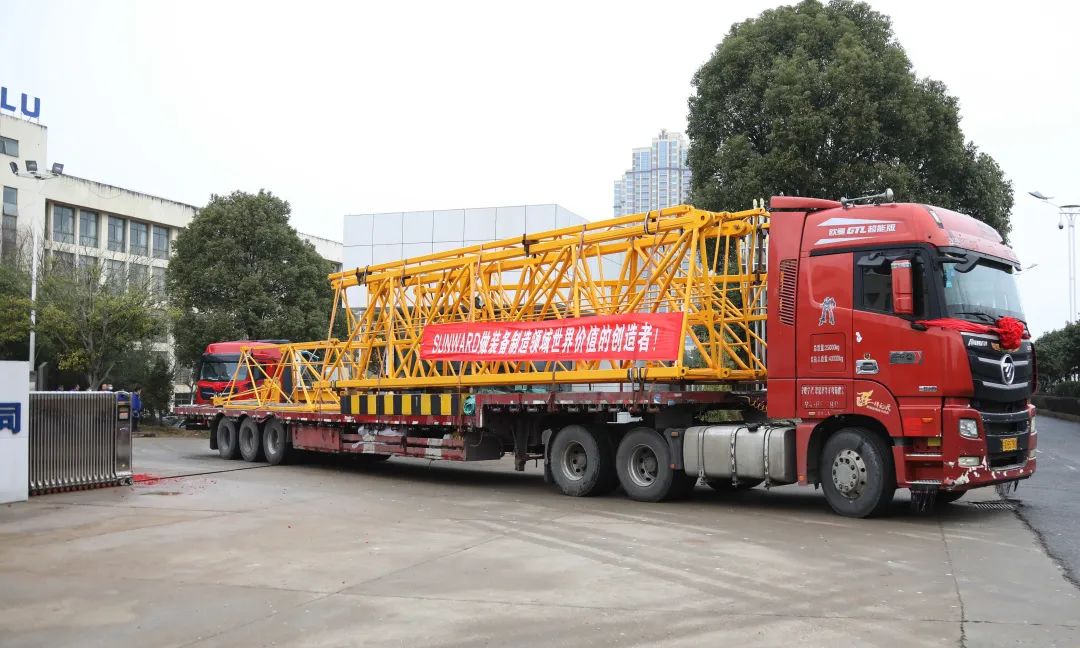 “虎”力全開(kāi)！山河江麓開(kāi)門(mén)紅發(fā)貨儀式隆重舉行