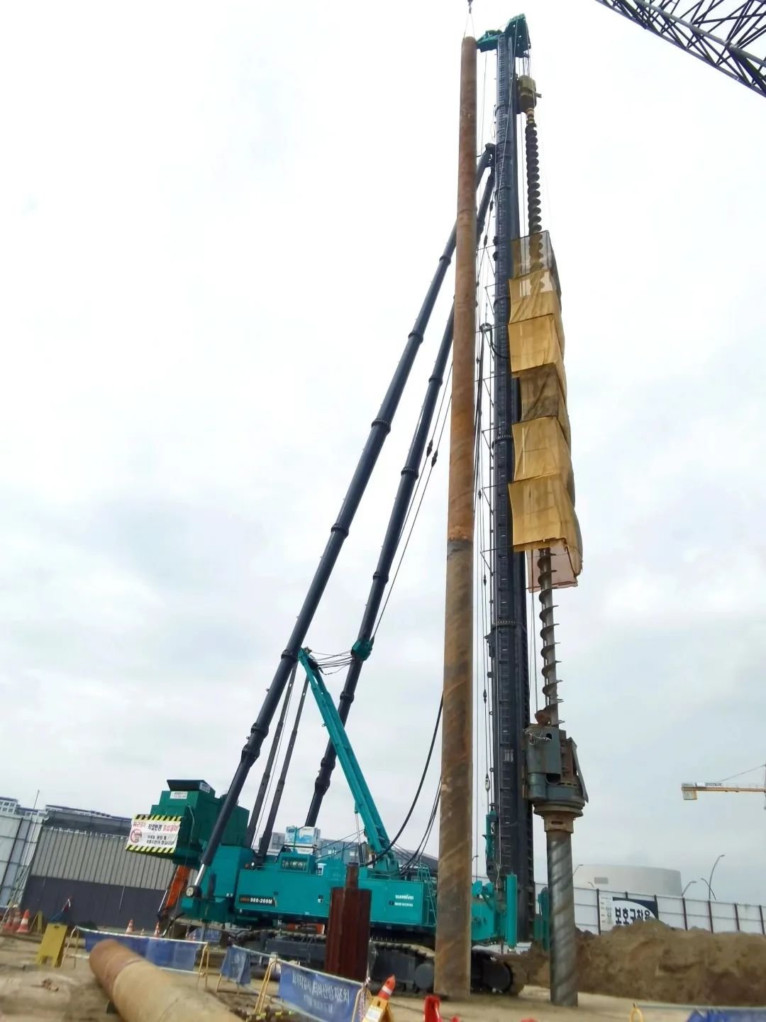 “全球最高樁架”嶄露頭角！山河智能實力助建韓國首爾麻古MICE綜合園區(qū)