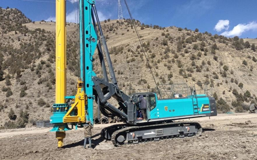 決戰(zhàn)“世界之巔”！山河智能旋挖鉆機實力助建川藏鐵路