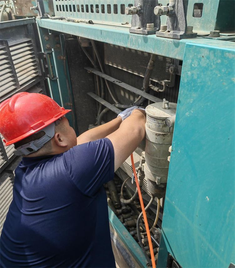 熱情似火，服務(wù)加碼！山河智能基礎(chǔ)裝備服務(wù)萬里行為您保駕護(hù)航