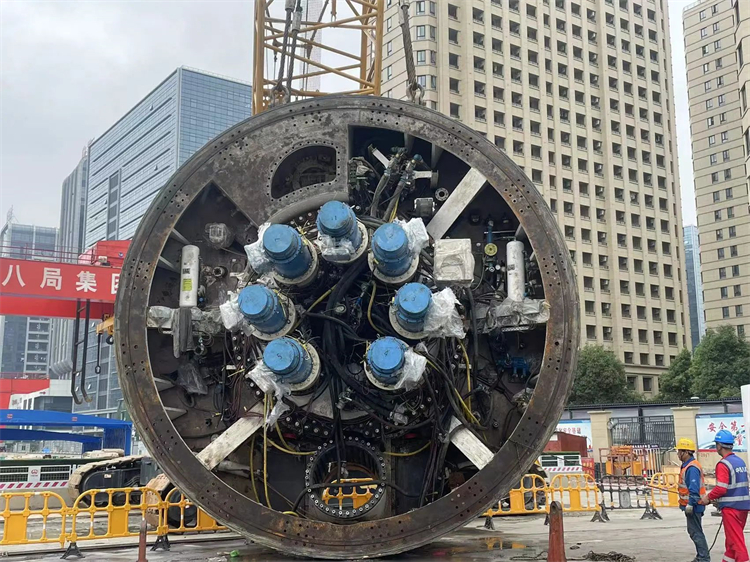 首戰(zhàn)華東市場！中鐵山河杭德市域鐵路工程地莫區(qū)間左線盾構機順利始發(fā)