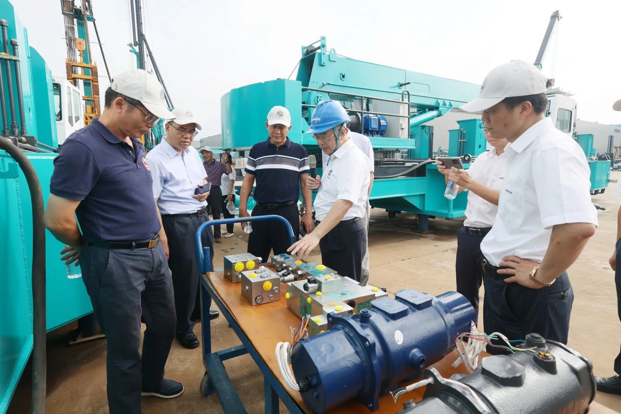 國際領(lǐng)先！山河智能6項(xiàng)科技成果通過鑒定