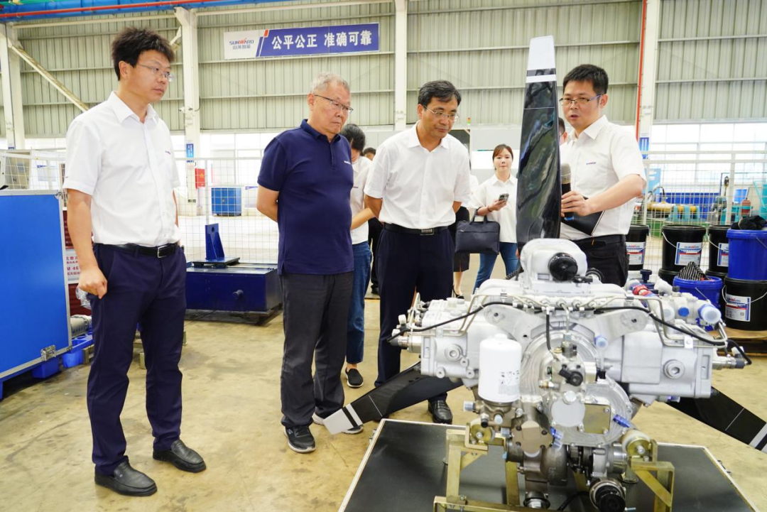 湖南省人社廳廳長李永軍調(diào)研山河智能