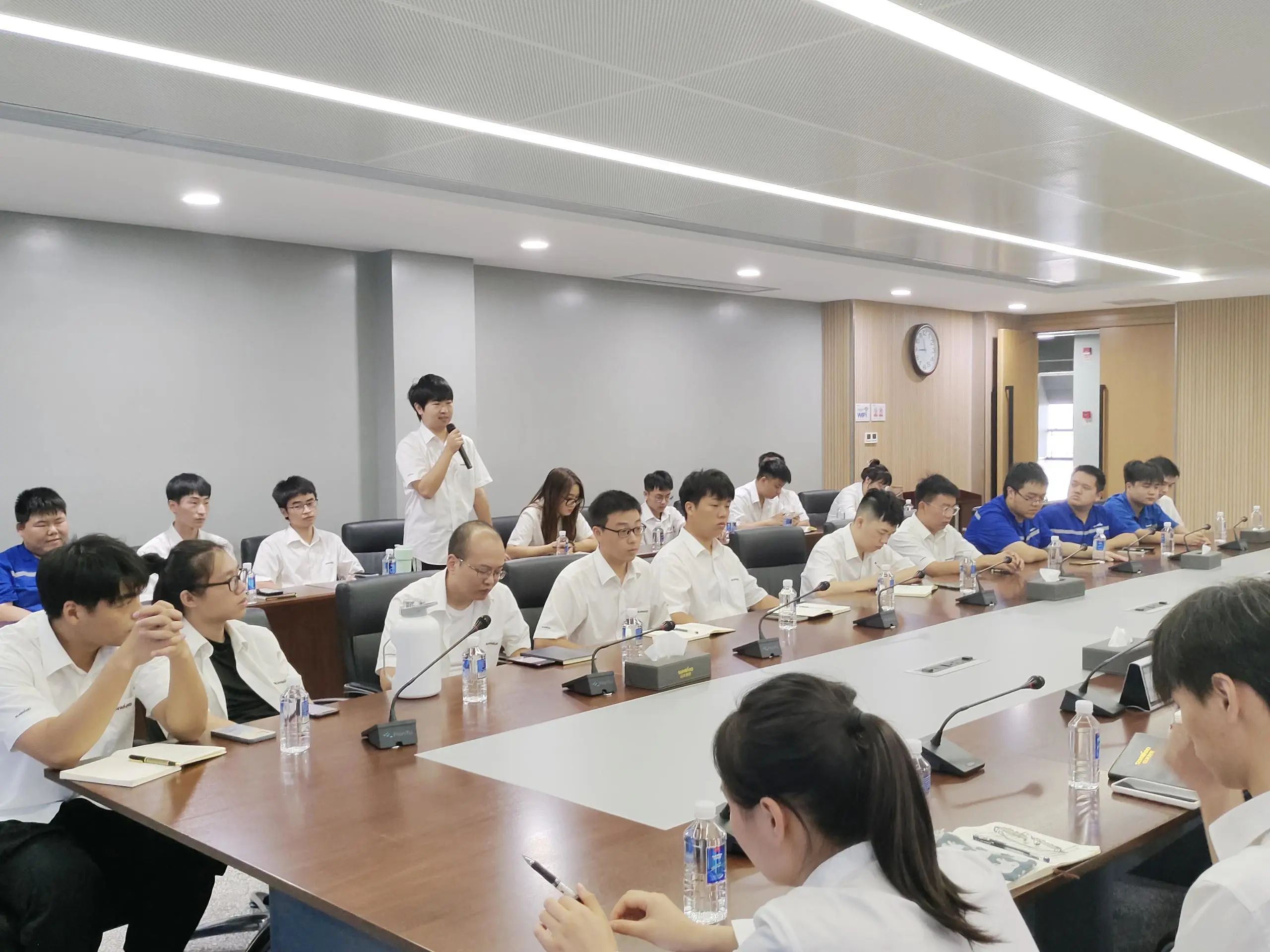 暢談心聲，共話未來(lái)！這場(chǎng)應(yīng)屆畢業(yè)生員工座談會(huì)，很暖，很貼心！