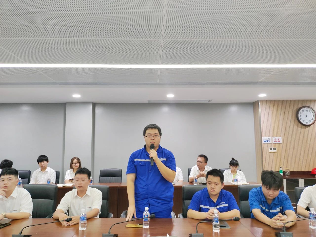 暢談心聲，共話未來(lái)！這場(chǎng)應(yīng)屆畢業(yè)生員工座談會(huì)，很暖，很貼心！