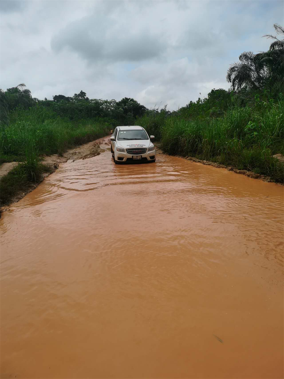 品質(zhì)山河，用心服務(wù)！山河智能服務(wù)萬里行活動走進(jìn)非洲加納