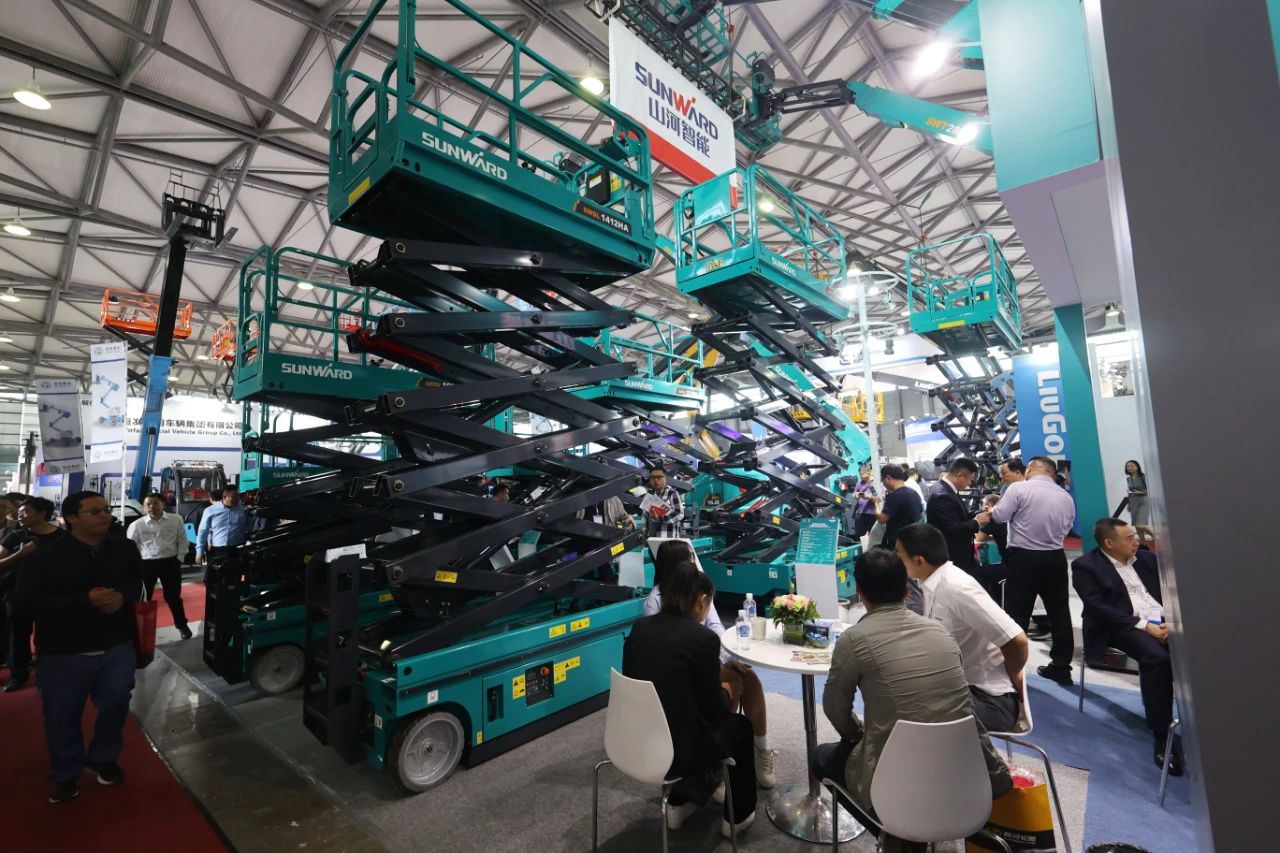 精品出擊，閃耀魔都！山河智能全系列高空機械亮相2023亞洲國際高空展