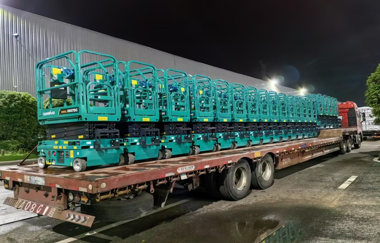 高空機(jī)械單日發(fā)貨創(chuàng)新高！單月海外發(fā)貨破記錄！