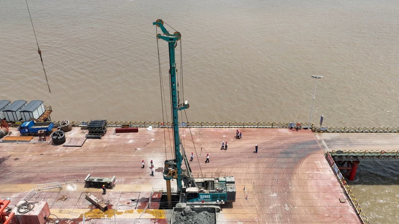 先導(dǎo)式創(chuàng)新，再推電動新品！山河智能SWDM520EE增程式旋挖鉆機(jī)推介會成功舉辦