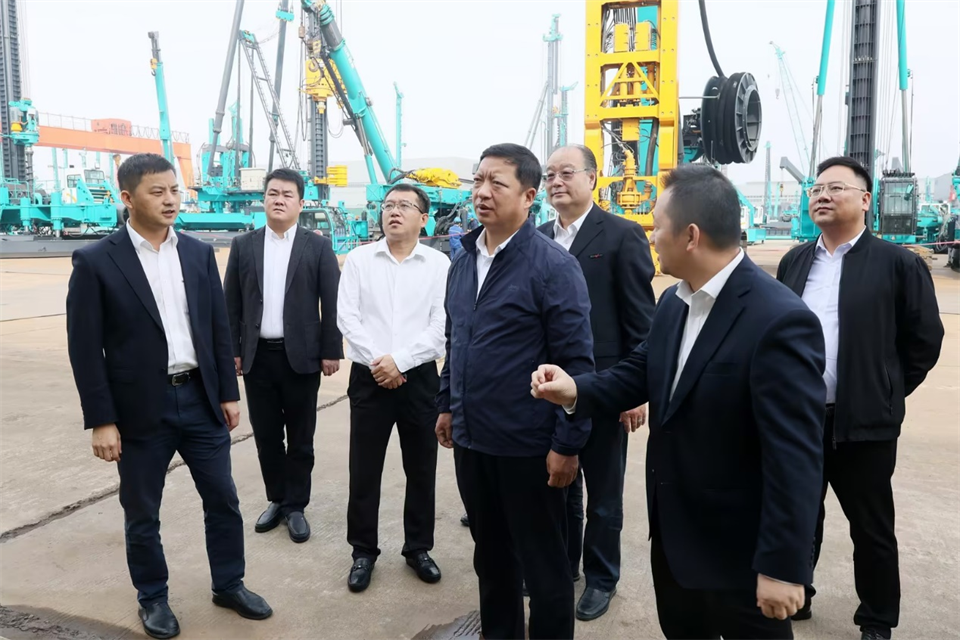 同船出海，共贏未來！中鐵九局副總經(jīng)理劉峻峰一行到訪山河智能