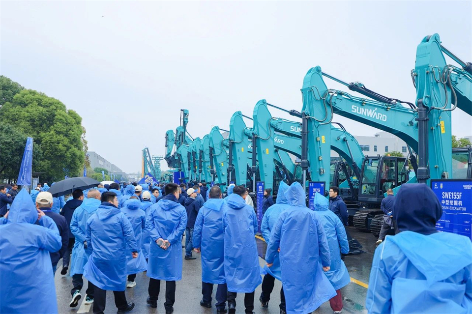 創(chuàng)新引領價值，理想成就未來！山河智能25周年慶典暨全球客戶節(jié)隆重舉辦