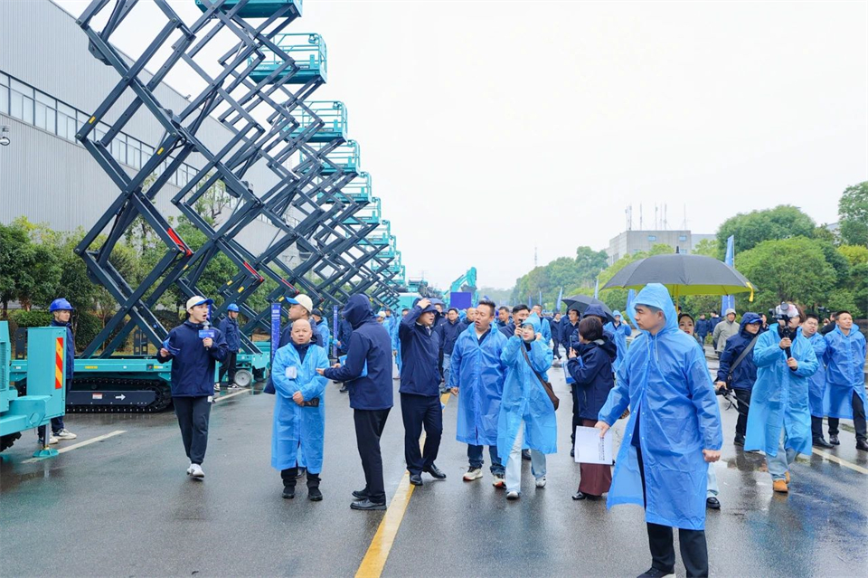 創(chuàng)新引領價值，理想成就未來！山河智能25周年慶典暨全球客戶節(jié)隆重舉辦