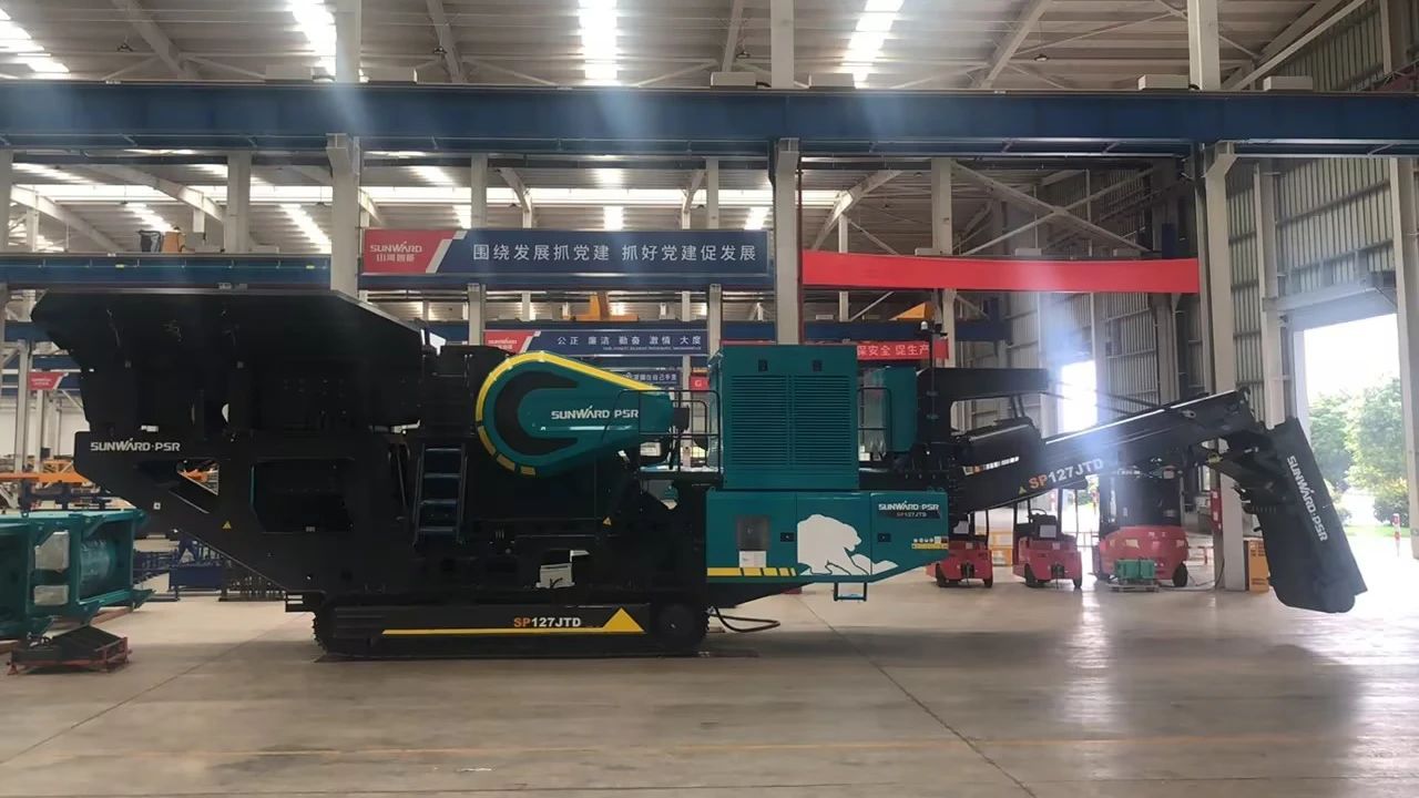 點贊！山河智能創(chuàng)新設(shè)備榮登CMIIC2024明星產(chǎn)品榜單