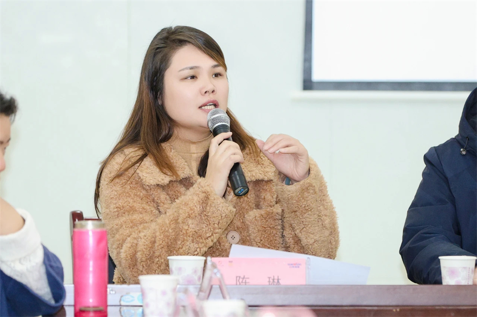 長龍街道、山河智能召開首屆年貨盛惠暨送春聯(lián)文化惠民活動(dòng)工作會議