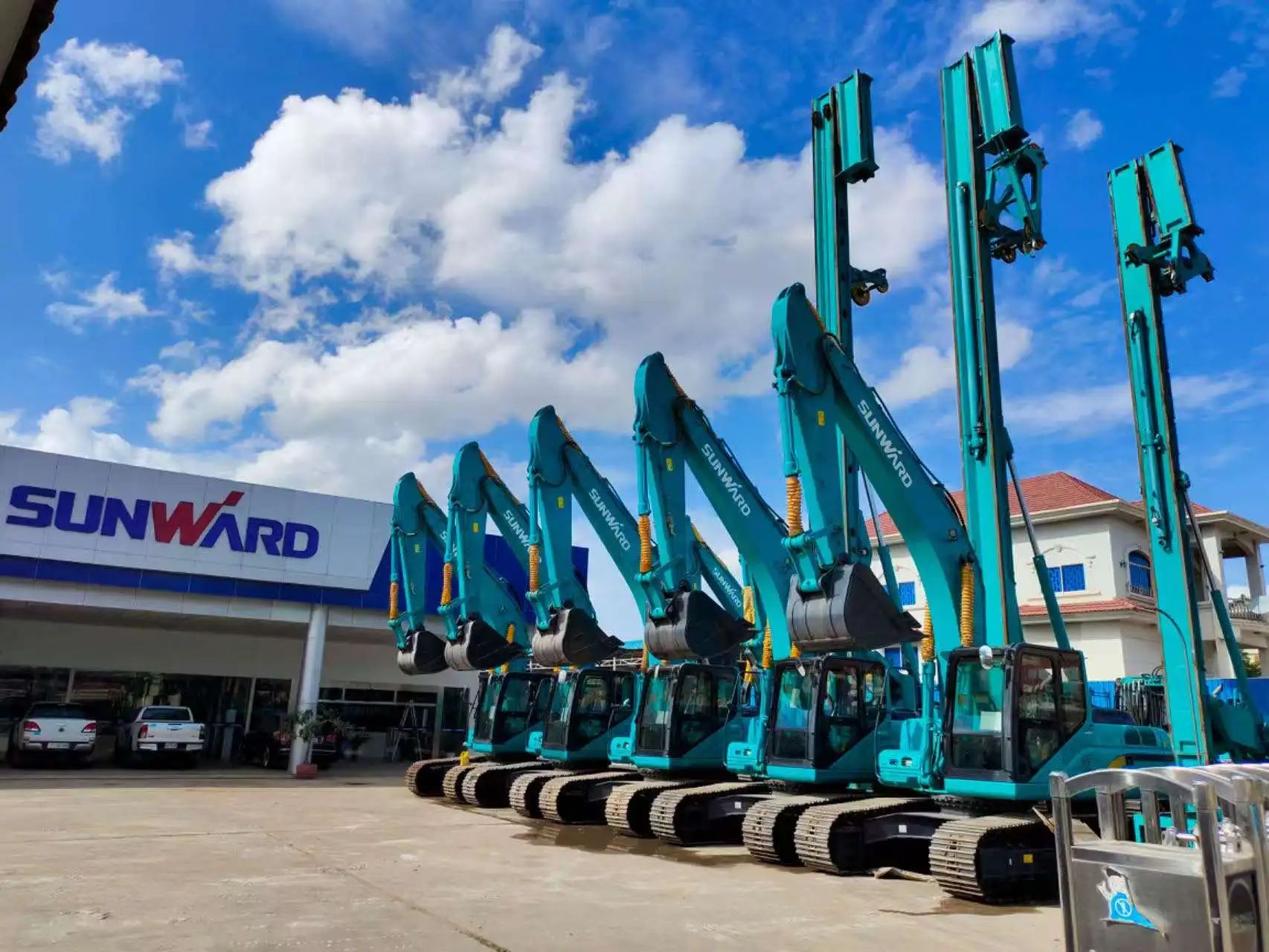 廣州工控集團黨委書記、董事長景廣軍率隊考察山河智能柬埔寨子公司