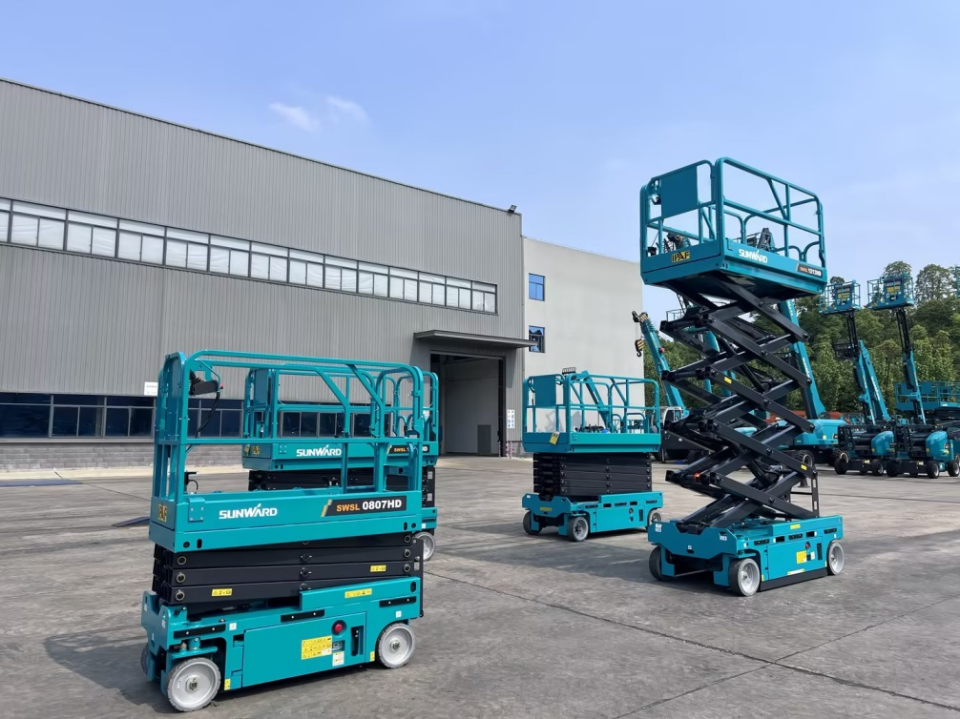 山河智能電動(dòng)液驅(qū)剪叉系列產(chǎn)品全面升級(jí)，為客戶創(chuàng)造更大價(jià)值