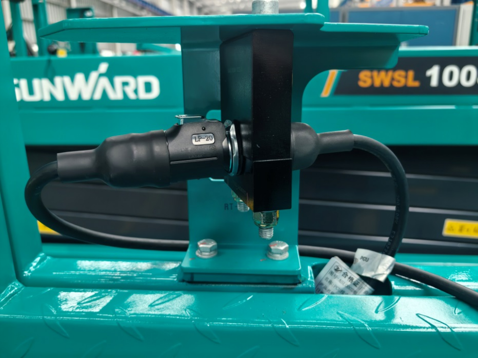 山河智能電動(dòng)液驅(qū)剪叉系列產(chǎn)品全面升級(jí)，為客戶創(chuàng)造更大價(jià)值