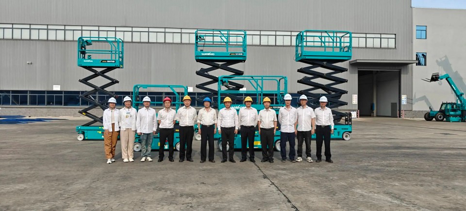 山河智能電動(dòng)液驅(qū)剪叉系列產(chǎn)品全面升級(jí)，為客戶創(chuàng)造更大價(jià)值