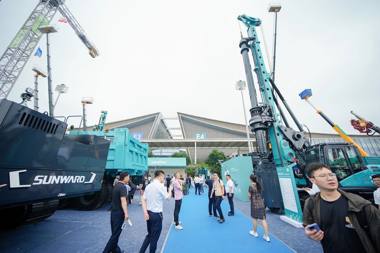 2025 CICEE | 為客戶創(chuàng)造價(jià)值，山河智能客戶交流會(huì)圓滿舉辦