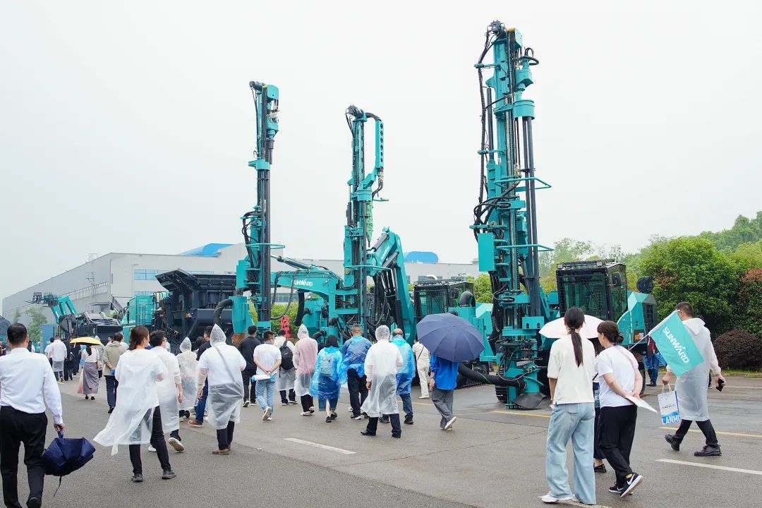 2025 CICEE | 為客戶創(chuàng)造價(jià)值，山河智能客戶交流會(huì)圓滿舉辦