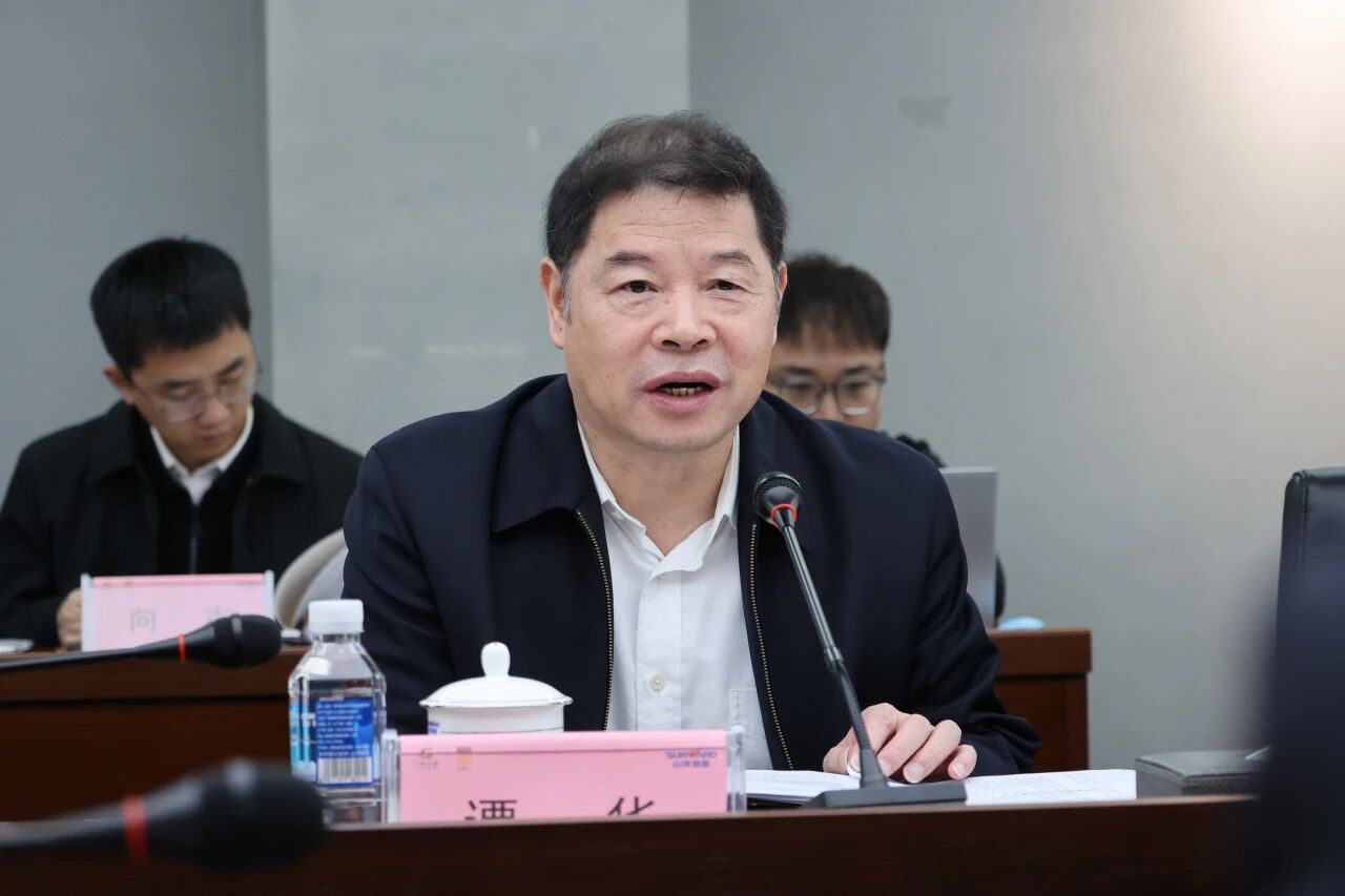 共謀合作、共贏發(fā)展！中國能建葛洲壩集團黨委書記、董事長譚華到訪山河智能